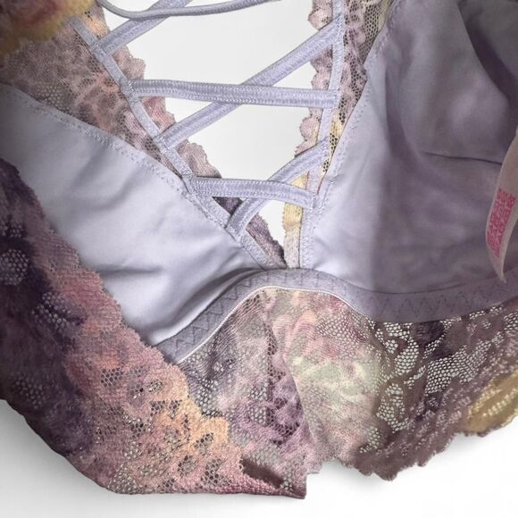 VS Pink Purple Multicolor Lace Bralette Size Sm - Picture 4 of 5